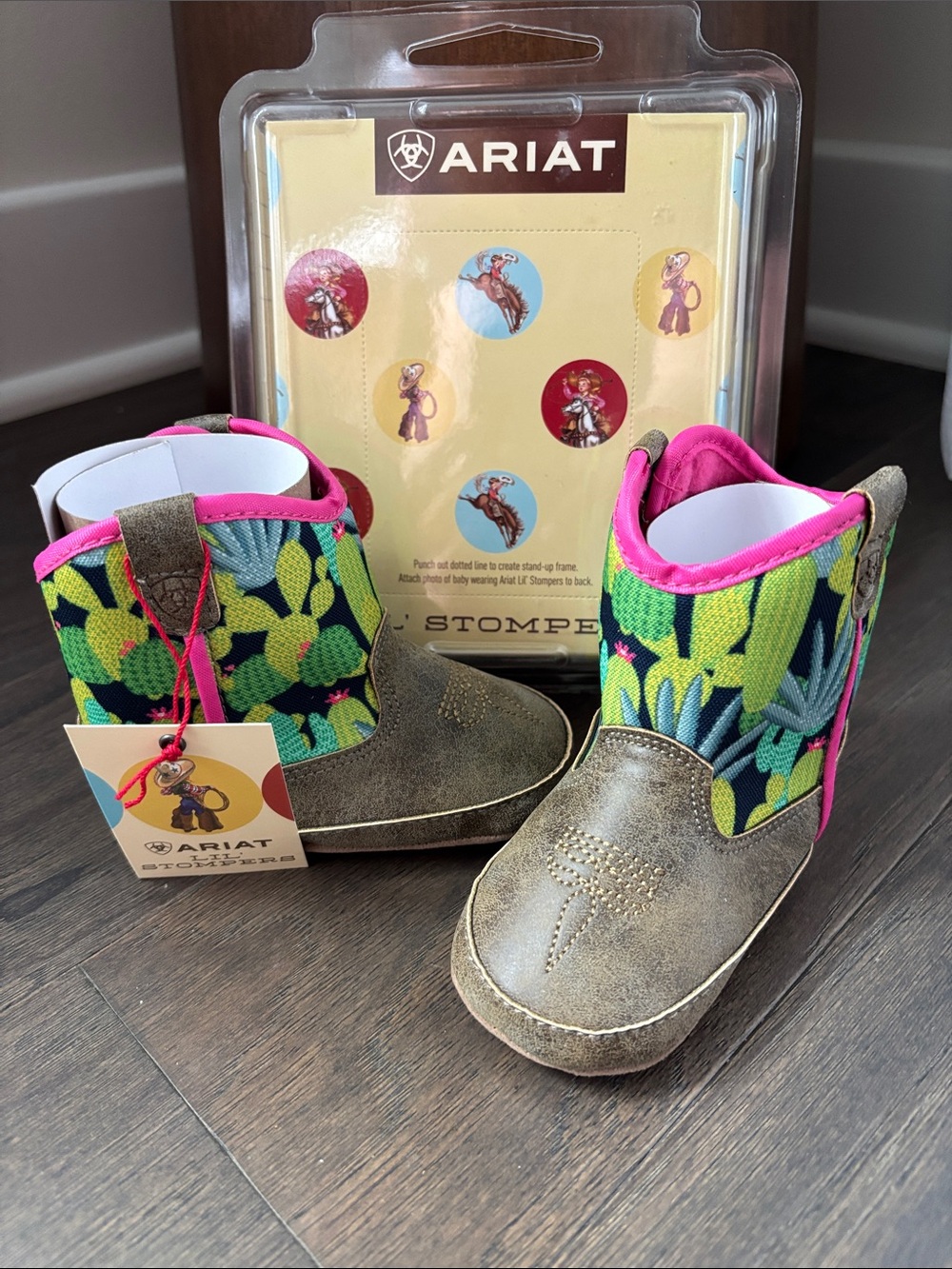 Ariat Roswell Lil’ Stompers ankle boots,velcro entry,rugged sole,Western
